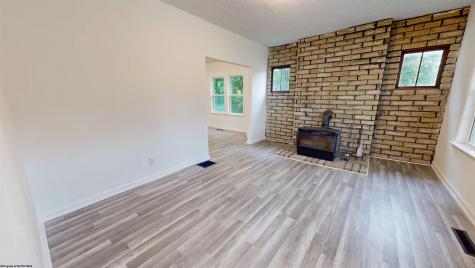 1095 Parkview Road Grafton WV 26354
