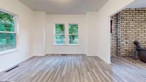 1095 Parkview Road Grafton WV 26354