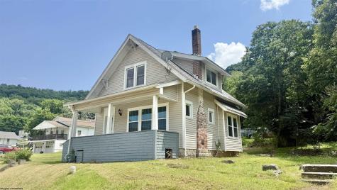 1095 Parkview Road Grafton WV 26354