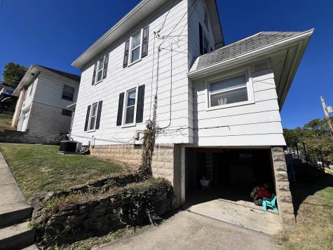 201 Euclid Avenue Clarksburg WV 26301-4003