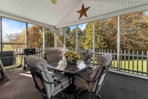 814 Linton Road Gladesville WV 26374