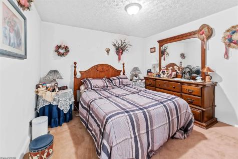 814 Linton Road Gladesville WV 26374