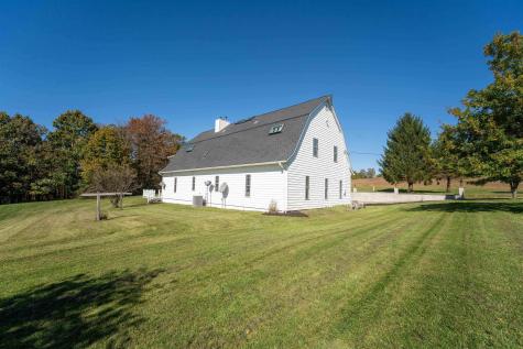 814 Linton Road Gladesville WV 26374