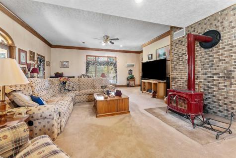 814 Linton Road Gladesville WV 26374
