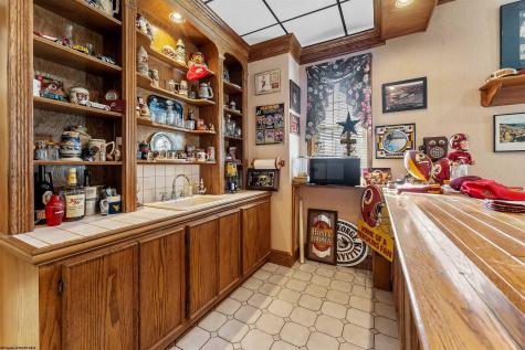 814 Linton Road Gladesville WV 26374