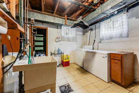 3356 Collins Ferry Road Morgantown WV 26505