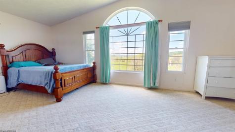 178 Mulberry Lane Fairmont WV 26554