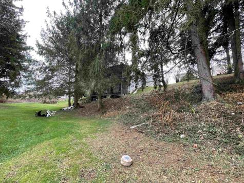 90 Third Street Shinnston WV 26431