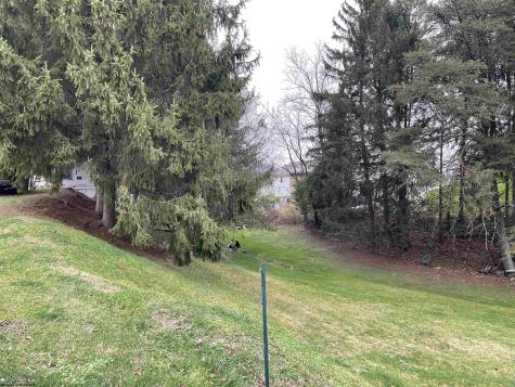 90 Third Street Shinnston WV 26431