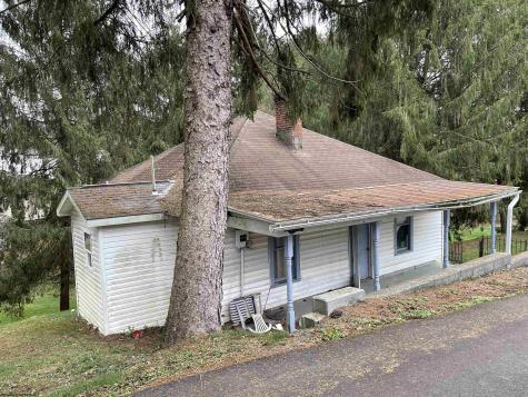 90 Third Street Shinnston WV 26431