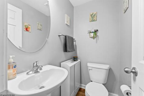 107 Pine Lane Morgantown WV 26508