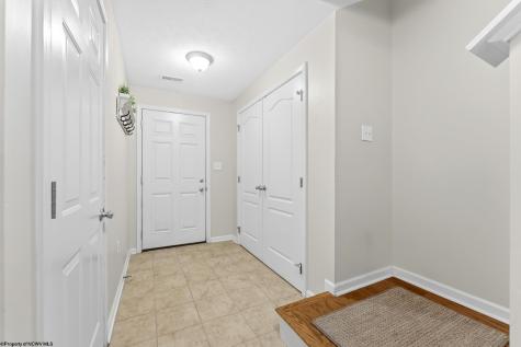 107 Pine Lane Morgantown WV 26508