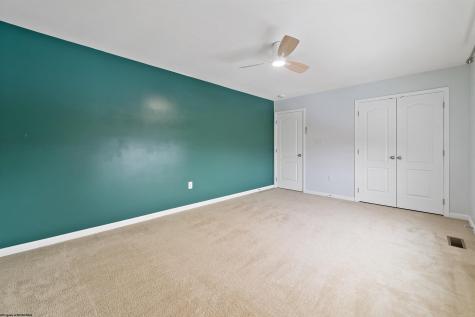 8 Summers Ridge Road Morgantown WV 26508