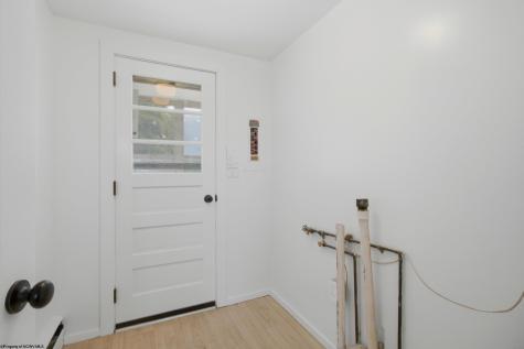 1206 Country Club Road Fairmont WV 26554