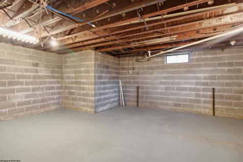 1206 Country Club Road Fairmont WV 26554