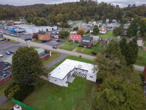 1206 Country Club Road Fairmont WV 26554