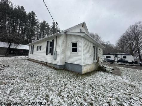 14 White Lamb Lane Elkins WV 26241