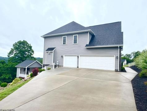 111 David Daniels Drive Fairmont WV 26554