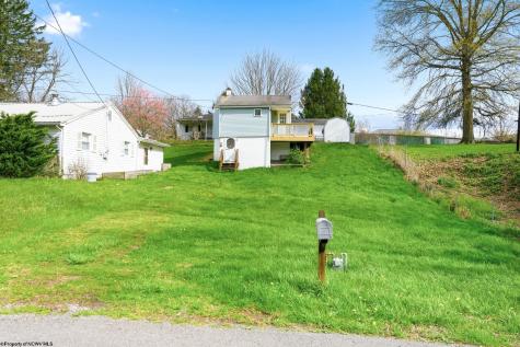 31 W 2nd Street Westover WV 26501
