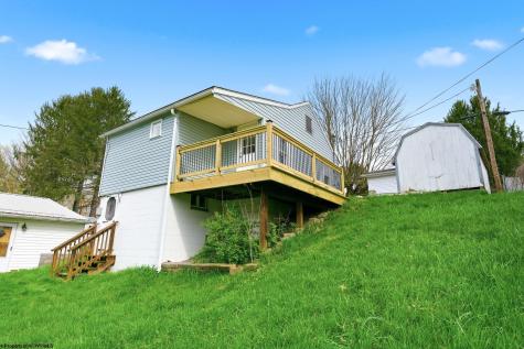31 W 2nd Street Westover WV 26501