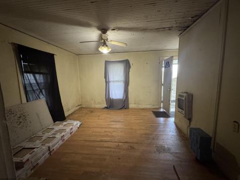 69 Jackson Street Weston WV 26452