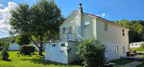 704 Files Creek Road Beverly WV 26253