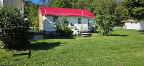 704 Files Creek Road Beverly WV 26253
