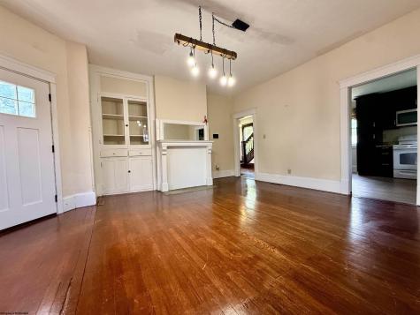 322 Harrison Street Clarksburg WV 26301