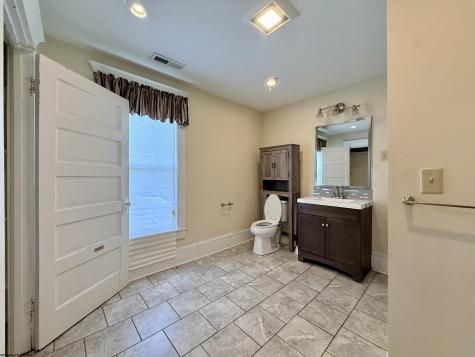 322 Harrison Street Clarksburg WV 26301