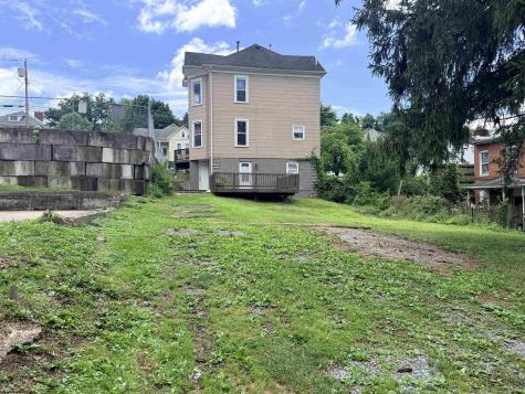 322 Harrison Street Clarksburg WV 26301