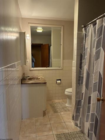 1106 Harvatis Street Morgantown WV 26508