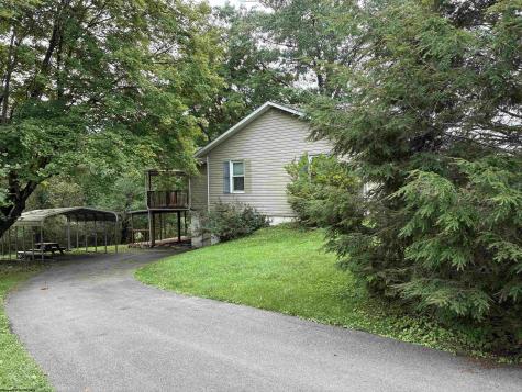 1106 Harvatis Street Morgantown WV 26508