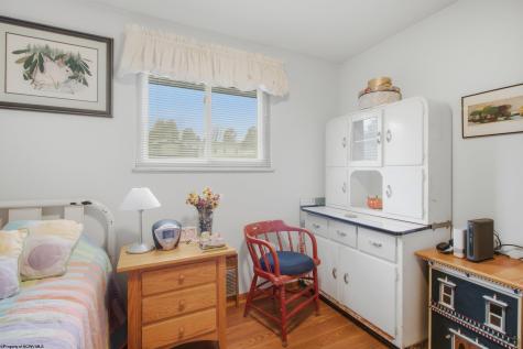 1115 Deerfield Drive Fairmont WV 26554