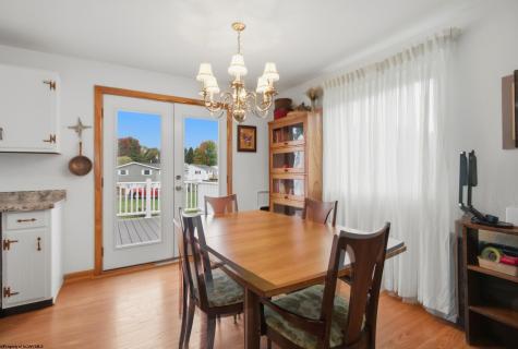 1115 Deerfield Drive Fairmont WV 26554