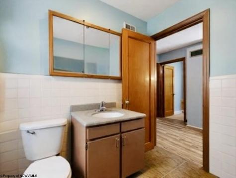 822 Hood Avenue Shinnston WV 26431