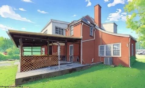 822 Hood Avenue Shinnston WV 26431