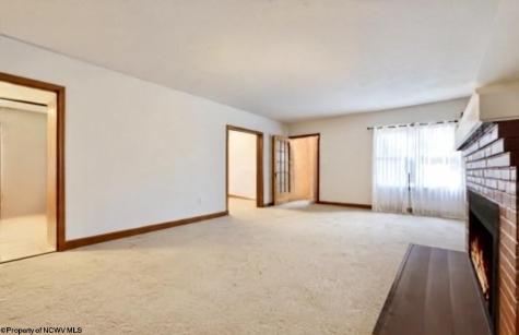 822 Hood Avenue Shinnston WV 26431