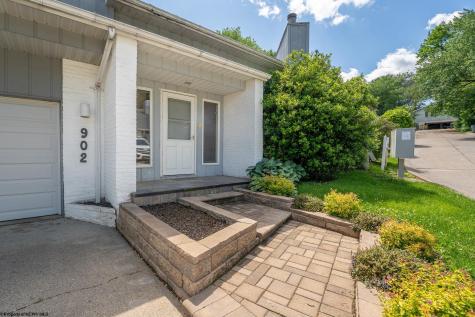 902 Stewart Place Morgantown WV 26505
