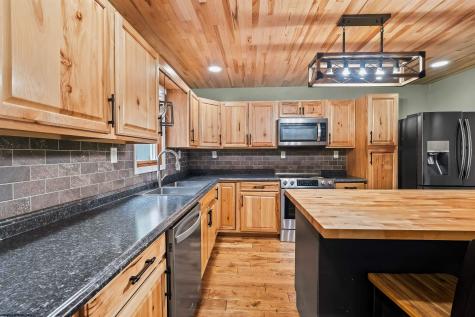 4243 Independence Road Independence WV 26374