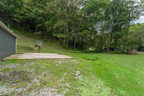 4243 Independence Road Independence WV 26374