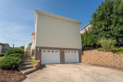 210 Piave Lane Morgantown WV 26508