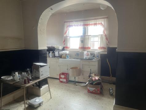 103 Center Avenue Weston WV 26452