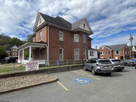 103 Center Avenue Weston WV 26452