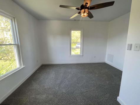 148 Jackson Avenue Clarksburg WV 26301