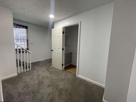 148 Jackson Avenue Clarksburg WV 26301