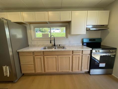 148 Jackson Avenue Clarksburg WV 26301