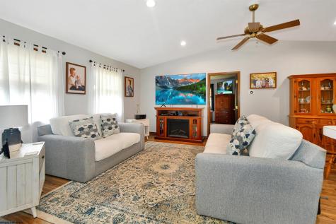 113 Porter Avenue Farmington WV 26571