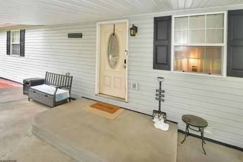 113 Porter Avenue Farmington WV 26571