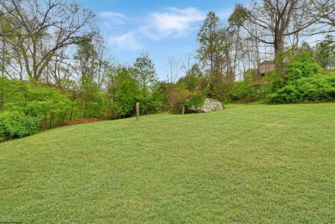 113 Porter Avenue Farmington WV 26571