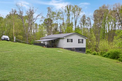 113 Porter Avenue Farmington WV 26571